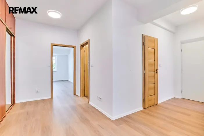Pronájem bytu 2+1, Praha - Vršovice, Amurská, 73 m2