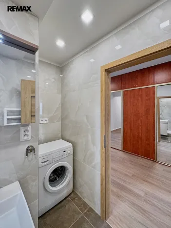 Pronájem bytu 2+1, Praha - Vršovice, Amurská, 73 m2