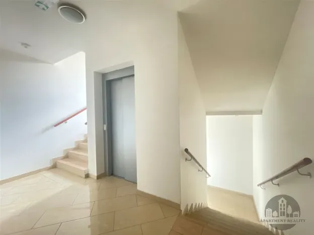 Pronájem bytu 2+kk, Praha - Záběhlice, Kamelova, 47 m2