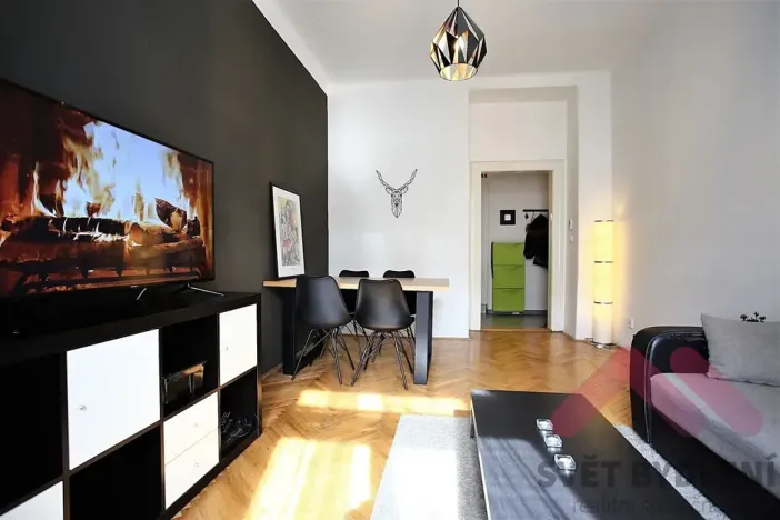 Pronájem bytu 2+kk, Praha - Vinohrady, Radhošťská, 46 m2
