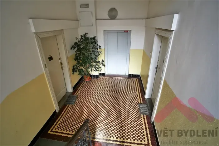 Pronájem bytu 2+kk, Praha - Vinohrady, Radhošťská, 46 m2