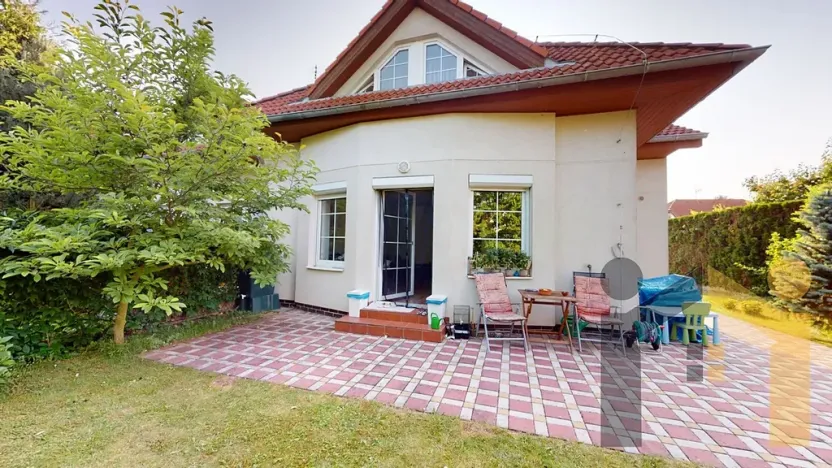Pronájem rodinného domu, Hostivice, Olivová, 160 m2