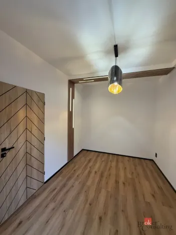 Pronájem bytu 1+1, Jablonec nad Nisou, Podhorská, 30 m2