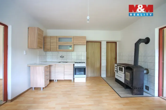 Prodej rodinného domu, Hutisko-Solanec - Solanec pod Soláněm, 180 m2