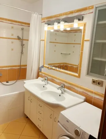 Pronájem bytu 4+1, Praha, Flájská, 92 m2