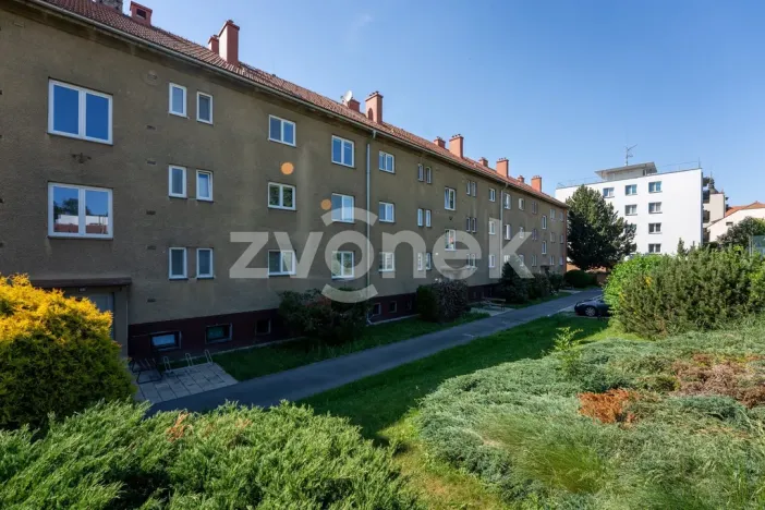 Prodej bytu 3+1, Napajedla, Komenského, 73 m2