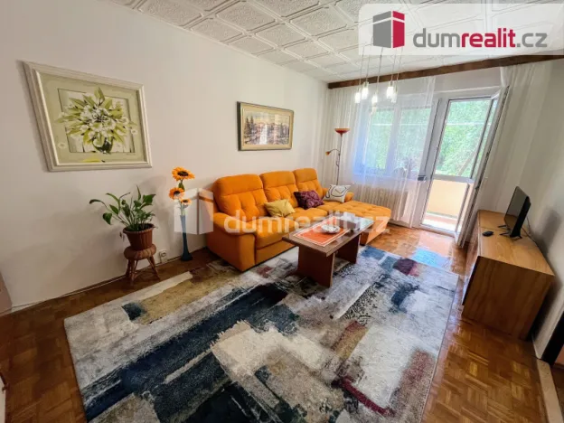 Pronájem bytu 3+1, Uherské Hradiště, náměstí Republiky, 70 m2