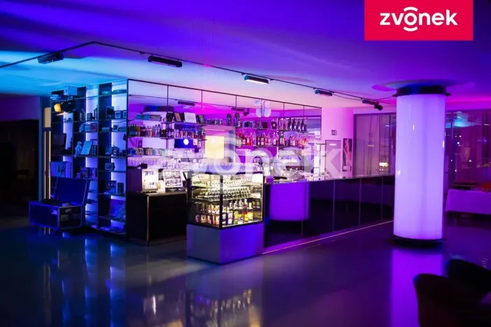 Pronájem restaurace, Zlín, Filmová, 318 m2