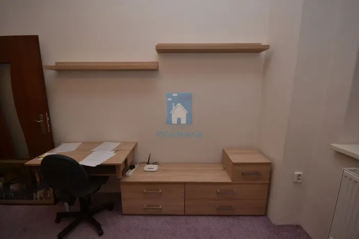 Pronájem bytu 1+kk, Plzeň, Čelakovského, 20 m2