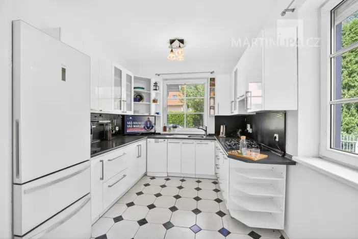 Prodej rodinného domu, Šestajovice, Cyrilov, 366 m2