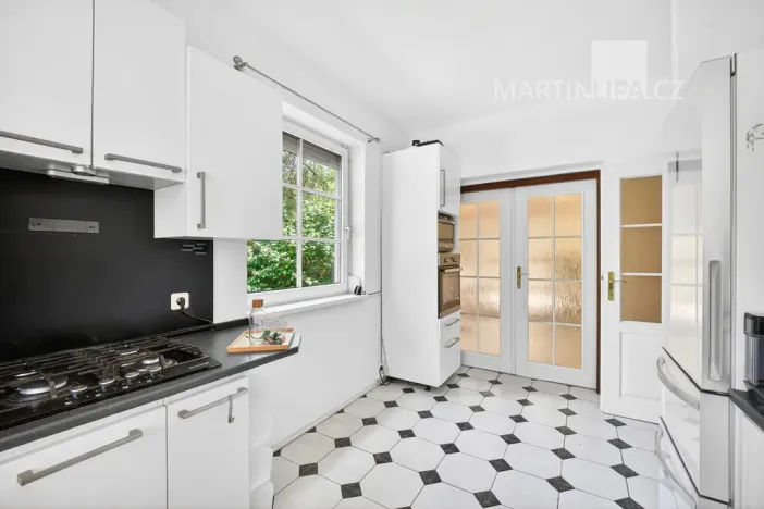 Prodej rodinného domu, Šestajovice, Cyrilov, 366 m2