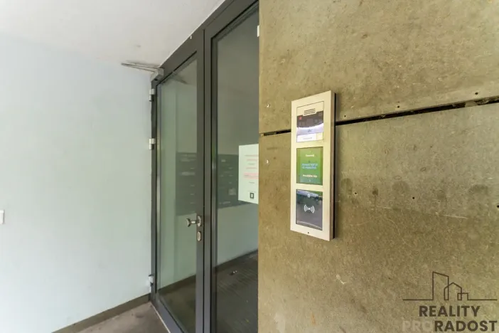 Prodej bytu 1+kk, Praha, Kališnická, 34 m2