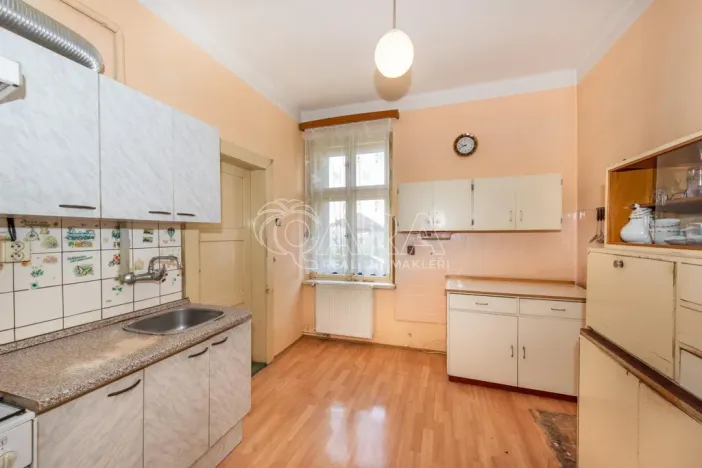 Prodej rodinného domu, Rtyně v Podkrkonoší, Kostelecká, 200 m2