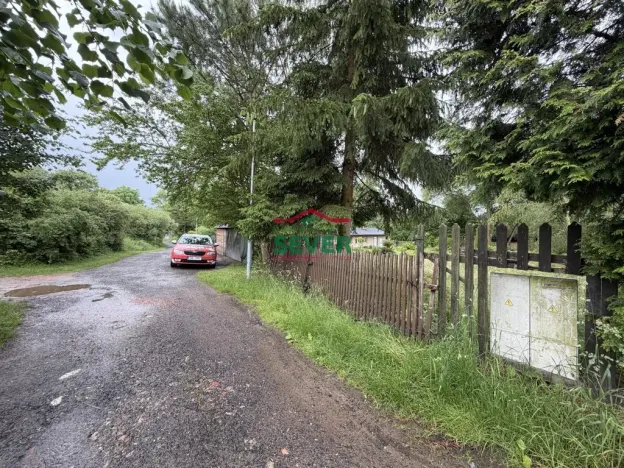 Prodej zahrady, Vroutek, 429 m2