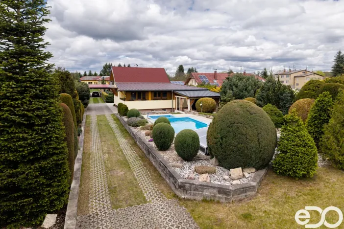 Prodej rodinného domu, Květov, 410 m2