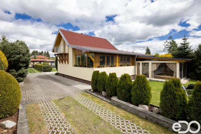 Prodej rodinného domu, Květov, 410 m2