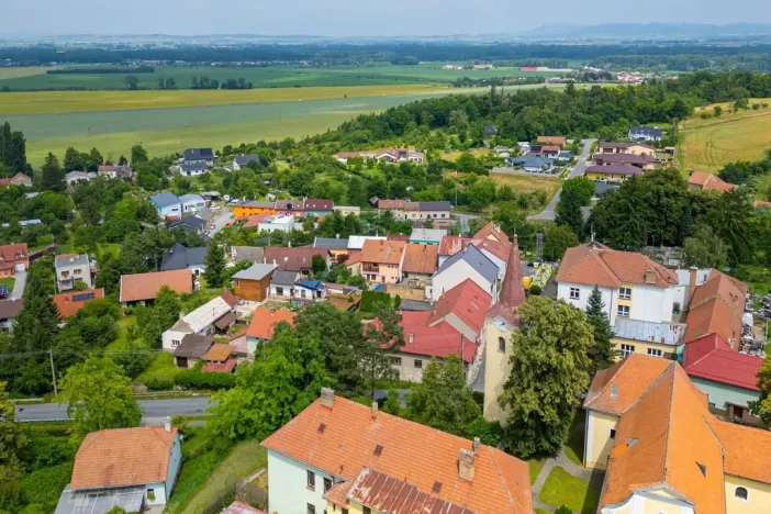 Prodej obchodního prostoru, Kroměříž - Těšnovice, 214 m2