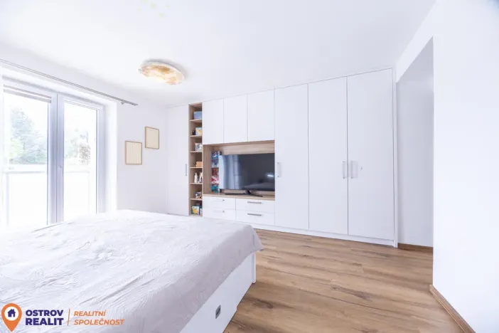Prodej bytu 2+1, Uničov, Opletalova, 59 m2