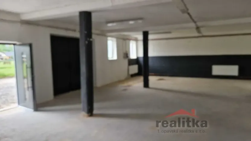 Pronájem výrobních prostor, Hradec nad Moravicí, Žižkova, 200 m2