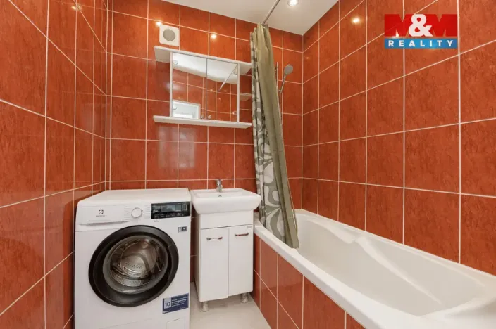 Prodej bytu 3+1, Rychnov nad Kněžnou, Na Trávníku, 65 m2