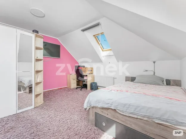 Prodej rodinného domu, Zlín, Lešenská, 284 m2