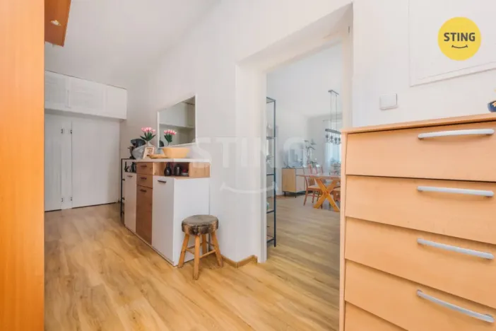 Prodej rodinného domu, Staré Jesenčany, 150 m2