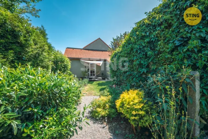 Prodej rodinného domu, Staré Jesenčany, 150 m2