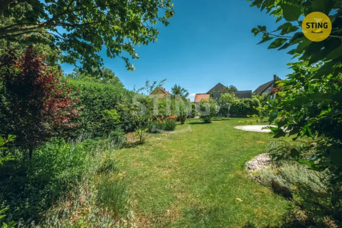 Prodej rodinného domu, Staré Jesenčany, 150 m2