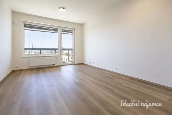 Pronájem bytu 2+kk, Praha - Hloubětín, Waltariho, 52 m2