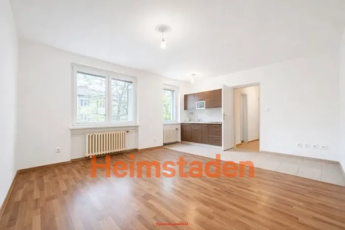 Pronájem bytu 1+kk, Havířov - Šumbark, Dukelská, 28 m2