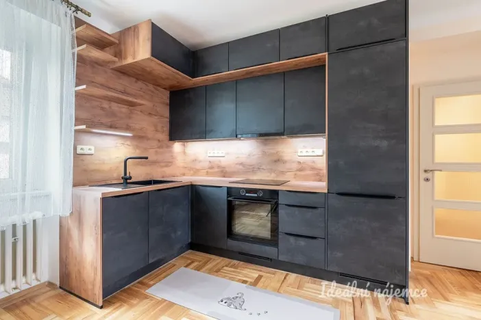 Pronájem bytu 3+kk, Praha - Zbraslav, Romana Blahníka, 78 m2