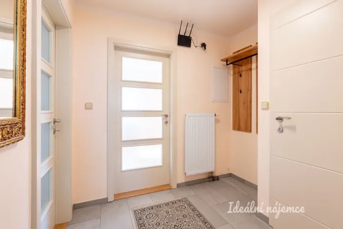 Pronájem bytu 3+kk, Praha - Zbraslav, Romana Blahníka, 78 m2