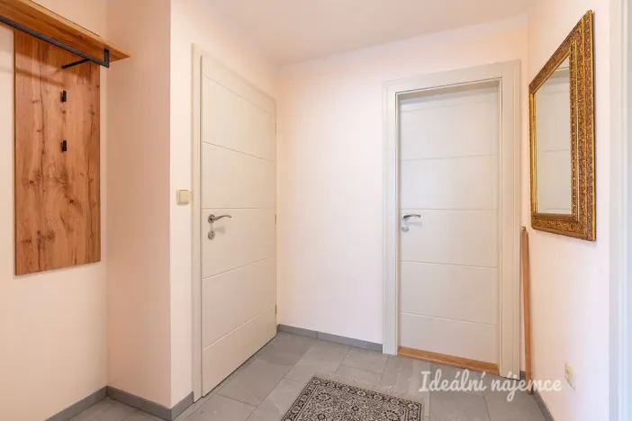 Pronájem bytu 3+kk, Praha - Zbraslav, Romana Blahníka, 78 m2