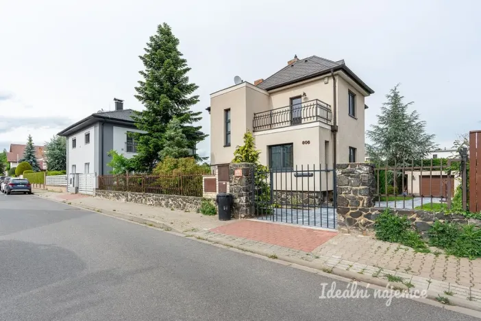 Pronájem bytu 3+kk, Praha - Zbraslav, Romana Blahníka, 78 m2