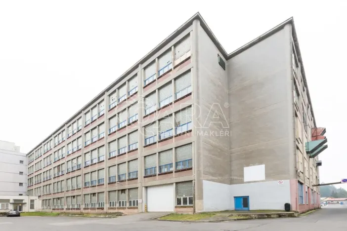 Pronájem skladu, Písek - Budějovické Předměstí, U Vodárny, 1780 m2