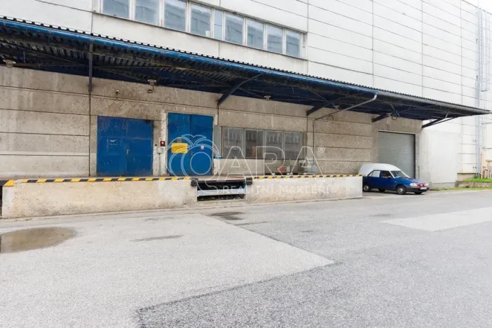 Pronájem skladu, Písek - Budějovické Předměstí, U Vodárny, 750 m2