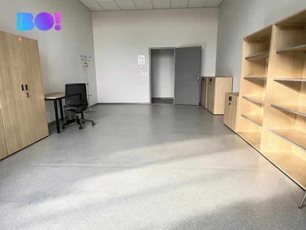 Pronájem kanceláře, Praha, U vinných sklepů, 41 m2