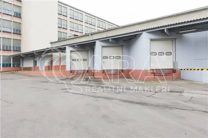 Pronájem skladu, Písek - Budějovické Předměstí, U Vodárny, 3620 m2