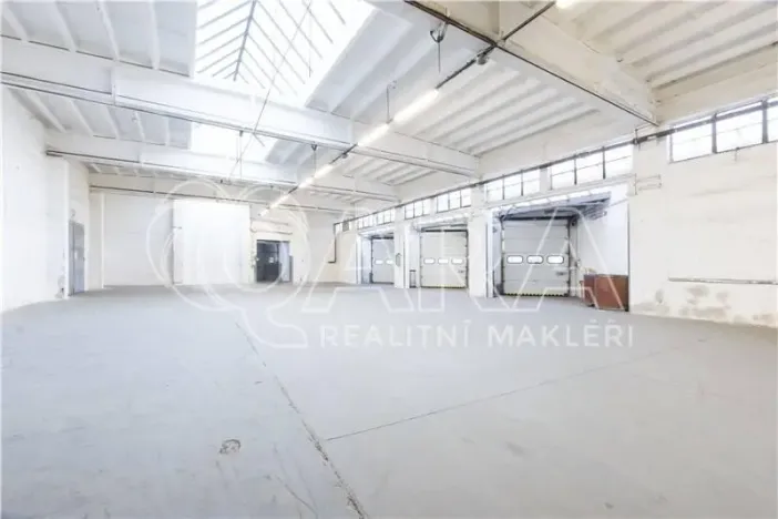 Pronájem skladu, Písek - Budějovické Předměstí, U Vodárny, 3620 m2