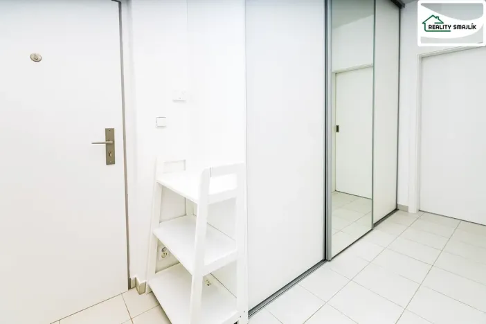 Prodej bytu 1+kk, Cheb, Dukelská, 44 m2