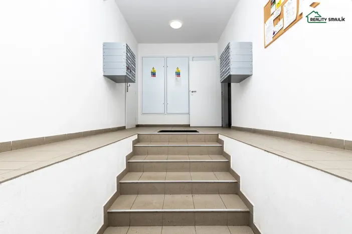 Prodej bytu 1+kk, Cheb, Dukelská, 44 m2