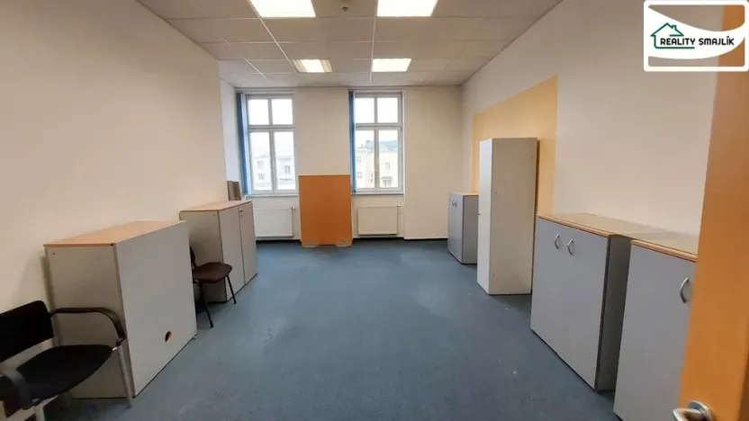 Pronájem kanceláře, Cheb, Májová, 21 m2