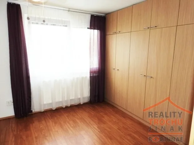 Pronájem rodinného domu, Hradec Králové, U Svodnice, 85 m2