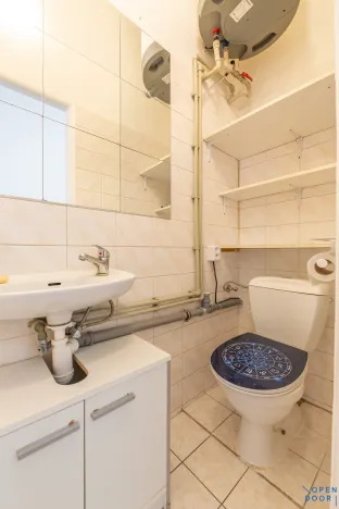 Pronájem bytu 1+1, Praha - Žižkov, Husitská, 28 m2