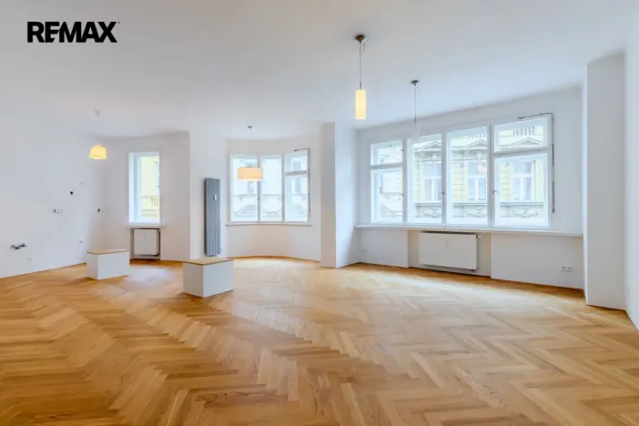 Prodej bytu 2+kk, Praha - Nové Město, Opatovická, 92 m2