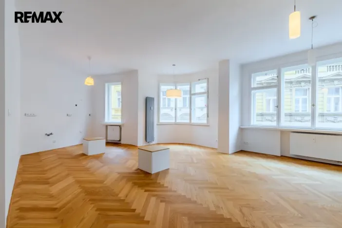 Prodej bytu 2+kk, Praha - Nové Město, Opatovická, 92 m2