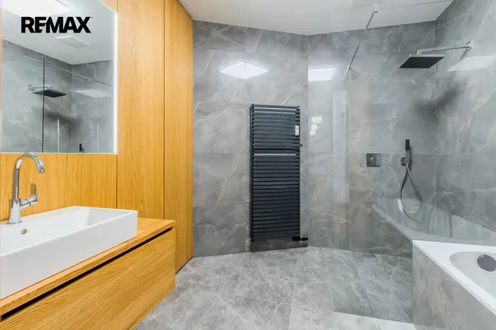 Prodej bytu 2+kk, Praha - Nové Město, Opatovická, 92 m2