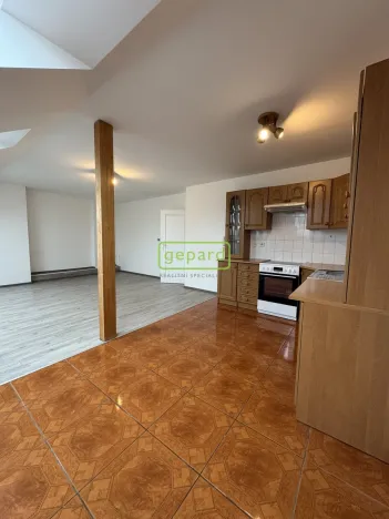 Pronájem bytu 1+kk, Náchod, Českých bratří, 57 m2