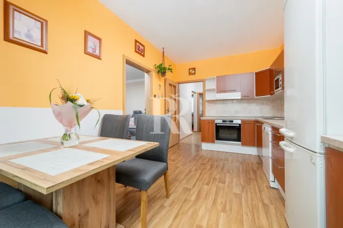 Prodej bytu 3+1, Liberec, Dobiášova, 74 m2
