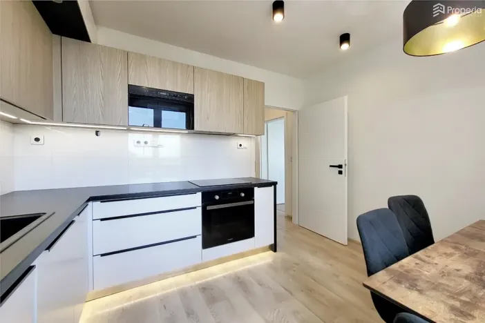 Prodej bytu 3+1, Brno, Velkopavlovická, 70 m2